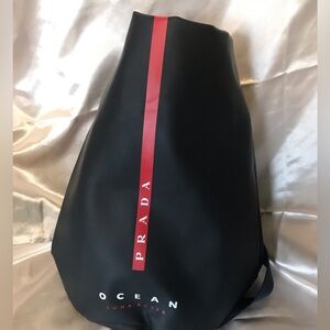 Prada men’s perfume gift bag